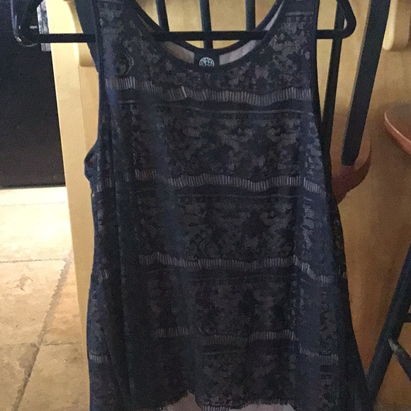 Tank top - Picture 3 of 3